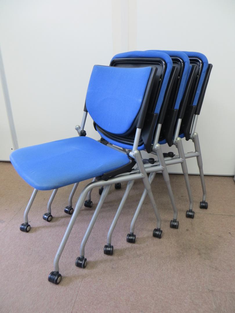 【おつとめ品】入り子状に収納できるスタッキングチェア！4脚セット【中古オフィス家具】
                        プロスタック
                                    中古
            