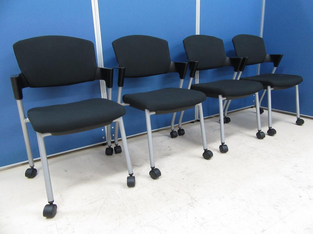 [お得な4脚セット]プロッティチェア(Protty)■ふかふかの座面と肘掛けが人気です!!導入企業様多数の人気チェア!![1セット限定]
                        プロッティ
                                    中古
            