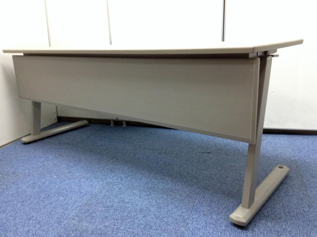 【ロット入荷】キャスター＆幕板付きで女性が活躍される職場に是非！
                        
                                    中古
            