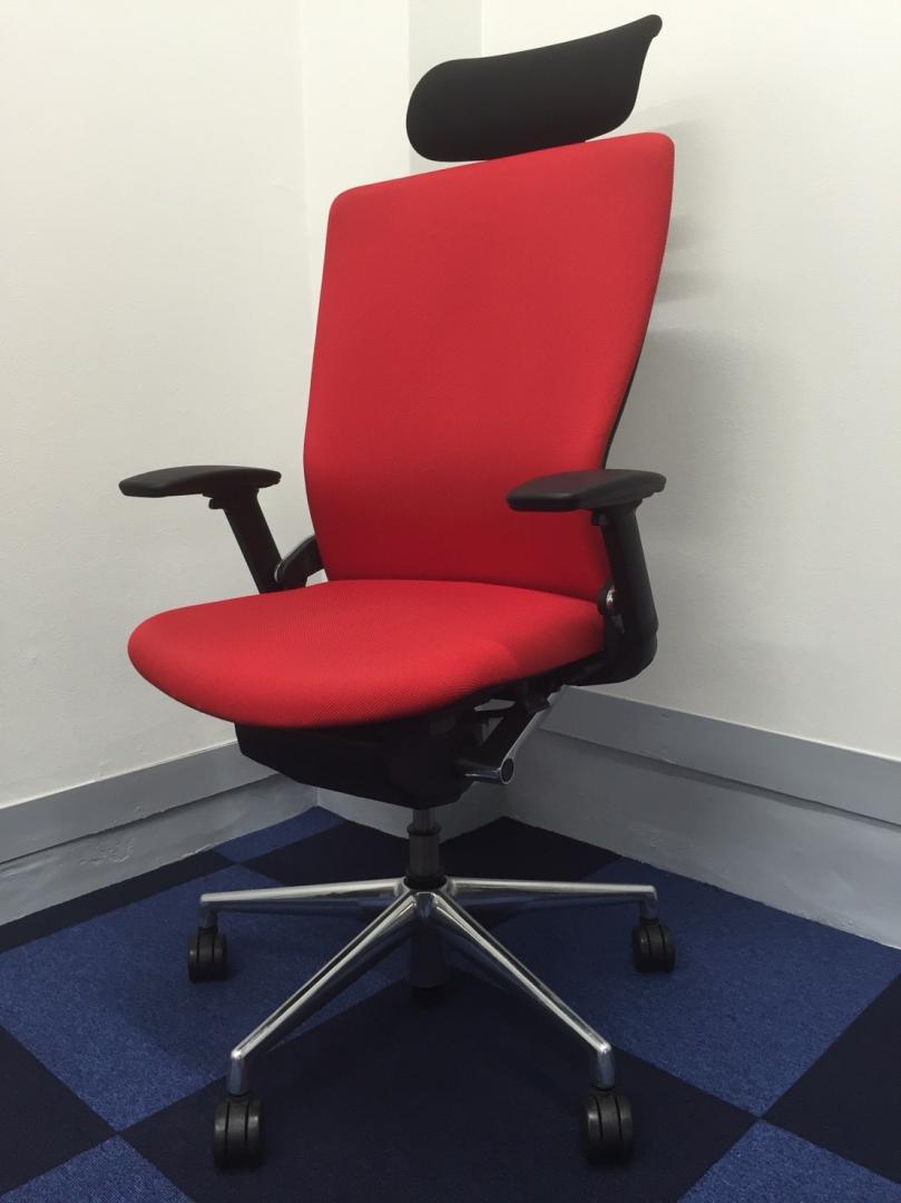 【KS】【松戸・柏店オープン！】魅力的な「ヘッドレスト付き」ハイクラスチェア　パルスチェアの入荷です！
                        パルス
                                    中古
            