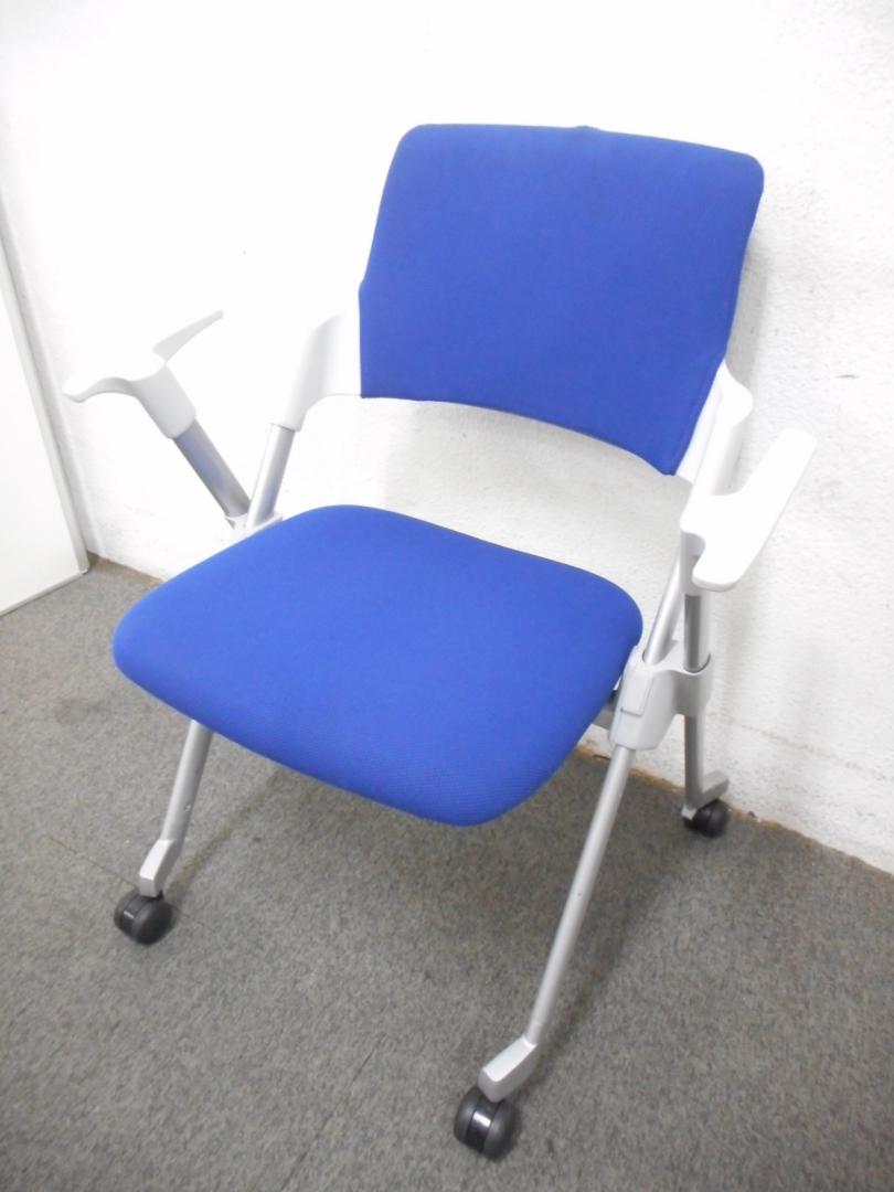 ★ラスト1脚！！★早いもの勝ち★コクヨ★折り畳み★ネスティングチェア入荷致しました。
                        
                                    中古
            