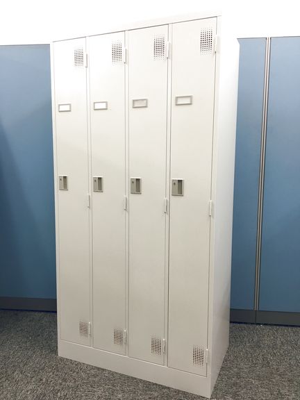 豊国工業 4人用ロッカー TLK-S4 (在庫:5) - ロッカー 豊国工業 4人用ロッカー TLK-S4 (在庫:5) - ロッカー
