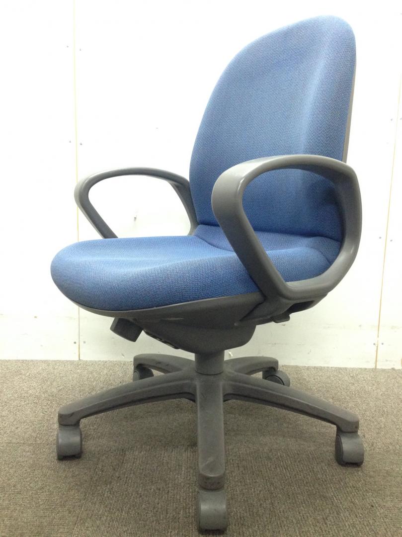 【コクヨ製ダイナフィットの肘付きチェア】【ゆったりなハイバックチェア】
                        ダイナフィット
                                    中古
            