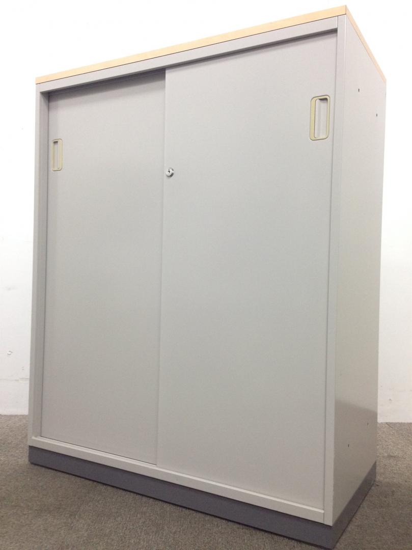 引違書庫｜内田洋行製 SU-Ⅱ｜省スペース化に最適！収納力も抜群｜天板付き
                        SU-Ⅱ
                                    中古
            