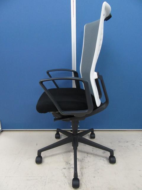 中古】アクトディアチェア AA-30W ウチダ/UCHIDA 肘付ハイバックチェア 480508 - 中古オフィス家具ならオフィスバスターズ