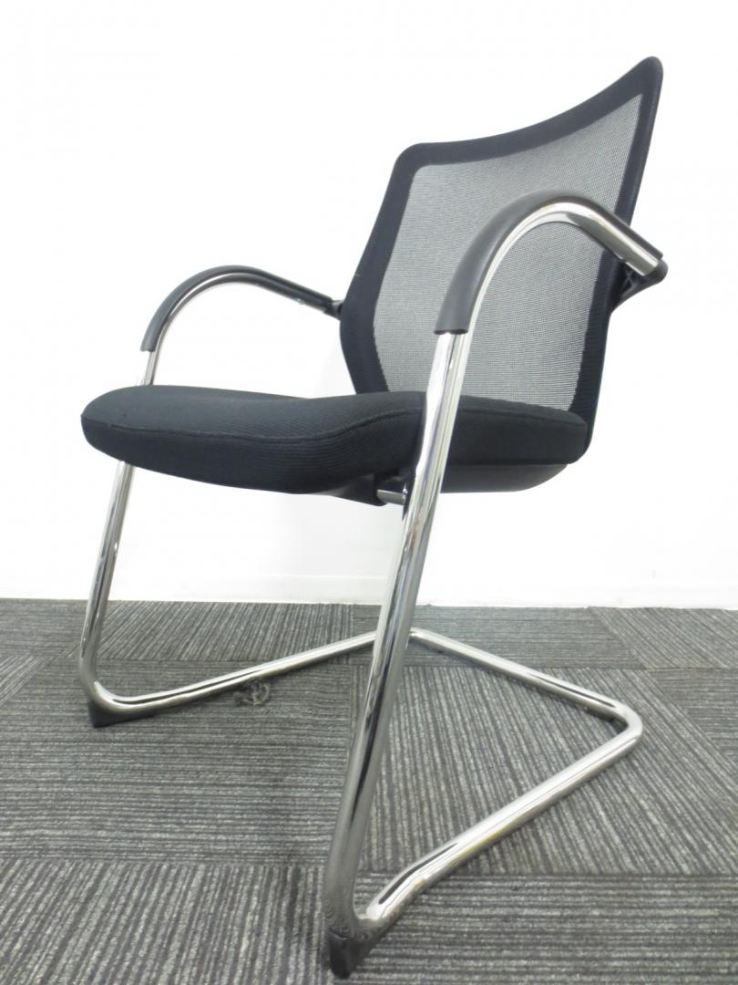 【20脚大量入荷】【高級ミーティングチェア】☆天下のオカムラ製品☆　(サリエル)ミーティングチェア8148　8148DZ　珍しいメッシュミーティングチェア　売れ筋ブラック！背もたれメッシュ！！【専門業者によりクリーニング済み】【店長おすすめ！！】
                        サリエル
                                    中古
            