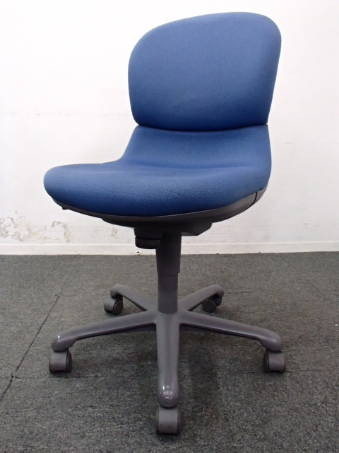 【6脚入荷】内田洋行製｜コアチェア｜座りやすい人気チェア！
                        コア
                                    中古
            