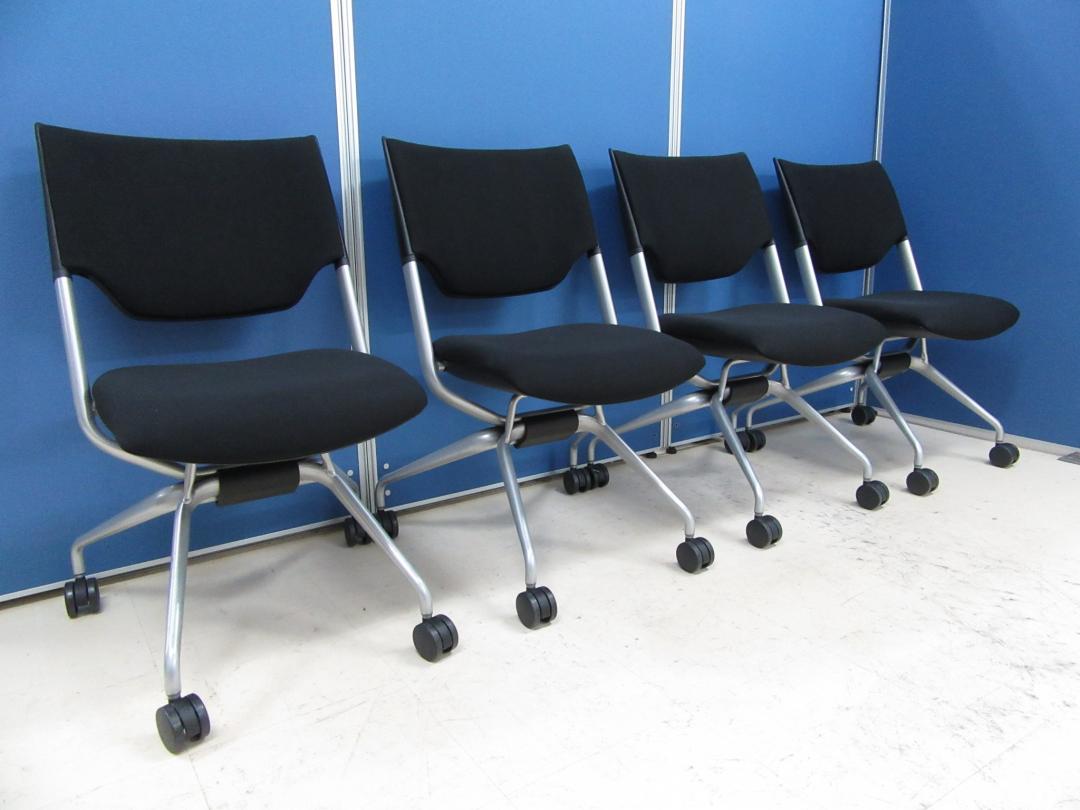 [お買い得4脚セット!!]レクシブチェア ブラック■高級感のあるミーティングチェア!!デザイナー：Jeff Miller■やわらかな心地よさのクロスバック仕様[ネスタブル]
                        レクシブ
                                    中古
            