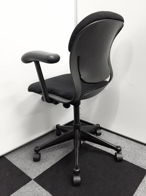 ハーマンミラー Equa２ Chair（エクア２チェア）エグゼクティブハイバックチェア EN122PKF - 椅子