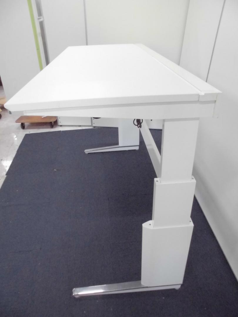 中古】プロステージ クレスト オカムラ/okamura 平机 174053 - 中古