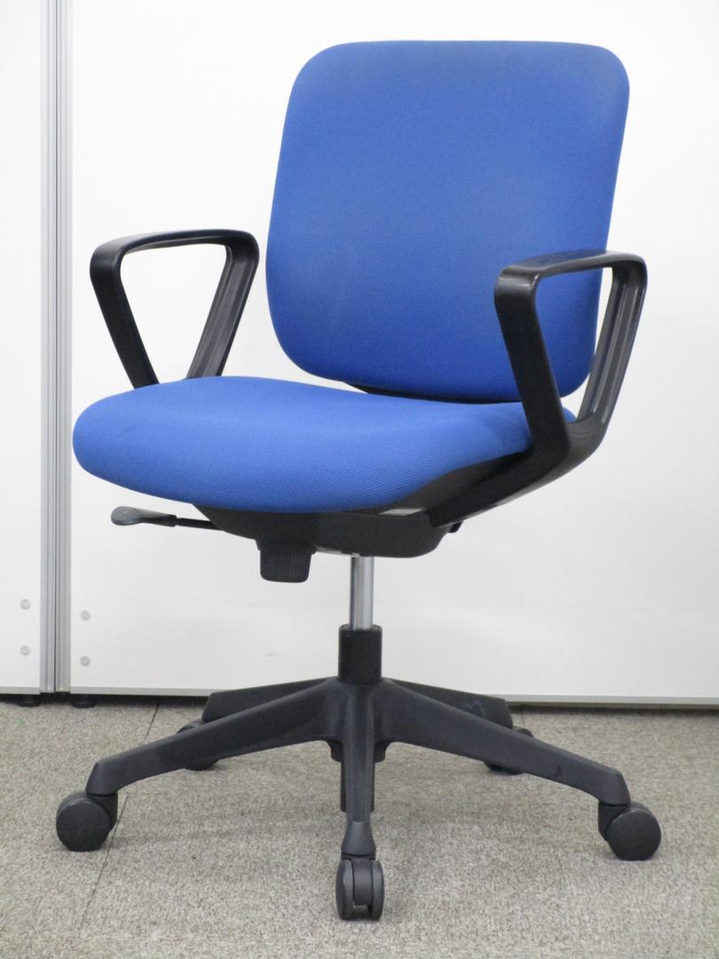 【オカムラ製】肘付きローバックチェア！■ＣＧ-Ｒチェア【中古オフィス家具】
                        CG-R
                                    中古
            