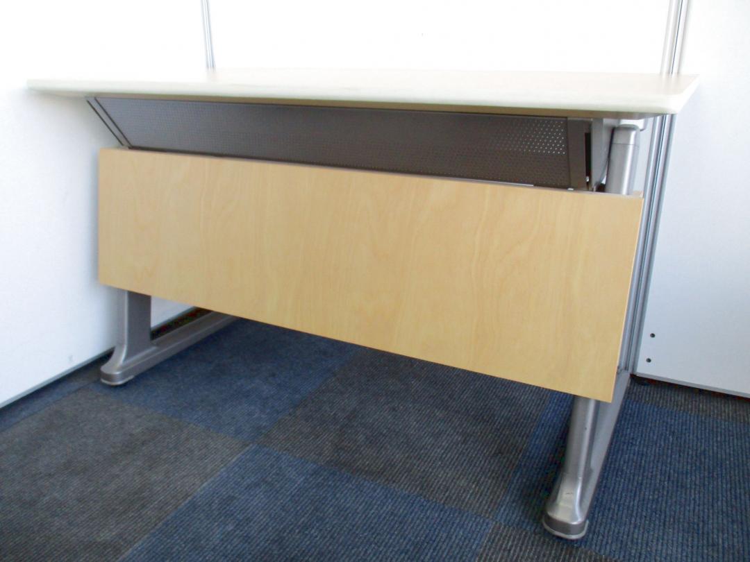 【希少なスリム仕様!!】片づけも楽々のスタックタイプ!!【キャスター付きで移動も便利!!】Nu
                        
                                    中古
            