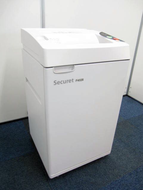 クロスカット　最大細断枚数26枚(50Hz)（新品時）のお手頃シュレッダー入荷
                        セキュレット（Ｓｅｃｕｒｅｔ）
                                    中古
            