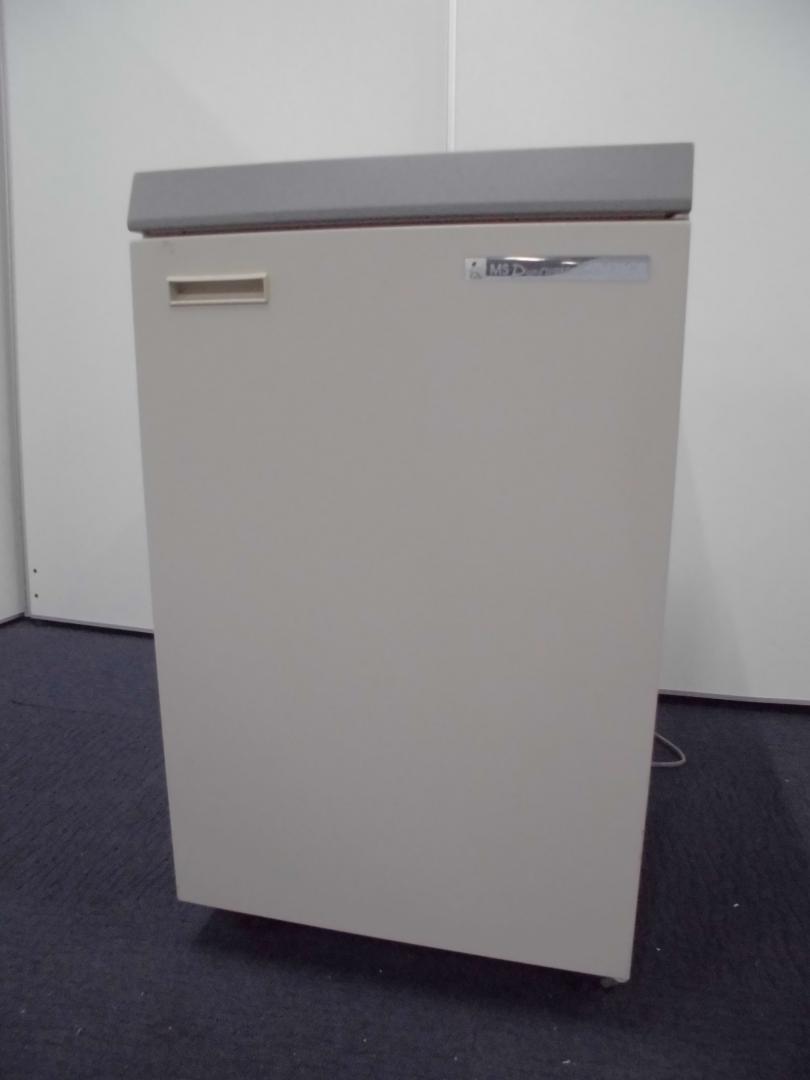 【最大裁断枚数45枚】オフィスシュレッダー｜クロスカット｜明光商会｜MS ID431CP【A3対応】
                        
                                    中古
            