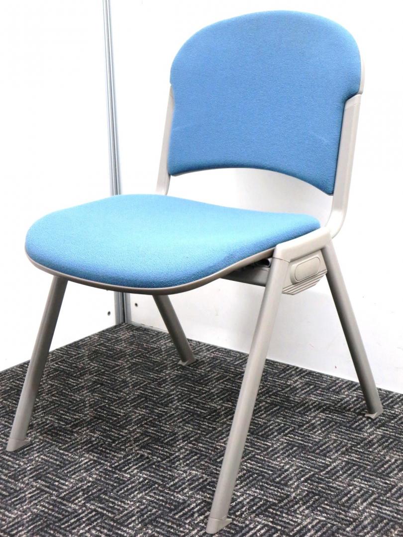 【４脚入荷】ウチダ製ミーティングチェア■重ねて収納出来るので省スペース！■シンプルイズベストな方に！■日頃のご愛顧に感謝し、良品を特価で！
                        MX-20シリーズ
                                    中古
            