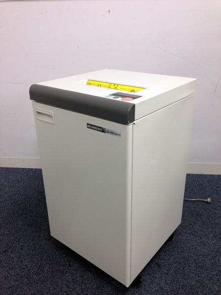 【1台入荷】同時最大裁断枚数55枚の高性能シュレッダーまたまた入荷！！
                        
                                    中古
            