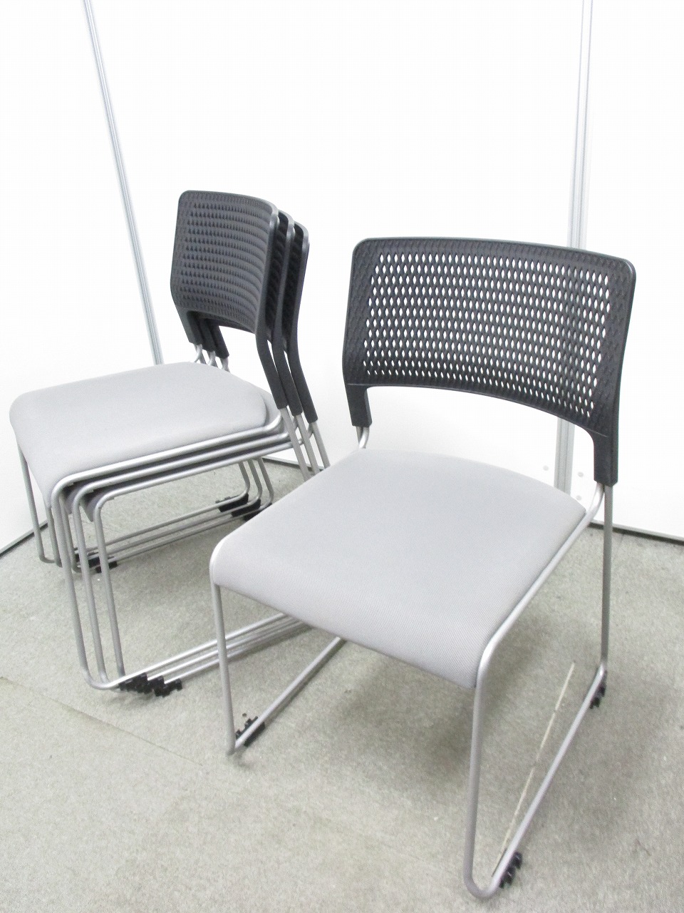 【4脚セット商品！】内田洋行製のミーティングチェアがセット販売！通常価格よりお得！
                        
                                    中古
            