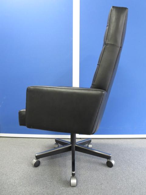 中古】 Knoll/ノール 肘付ハイバックチェア 176642 - 中古オフィス家具