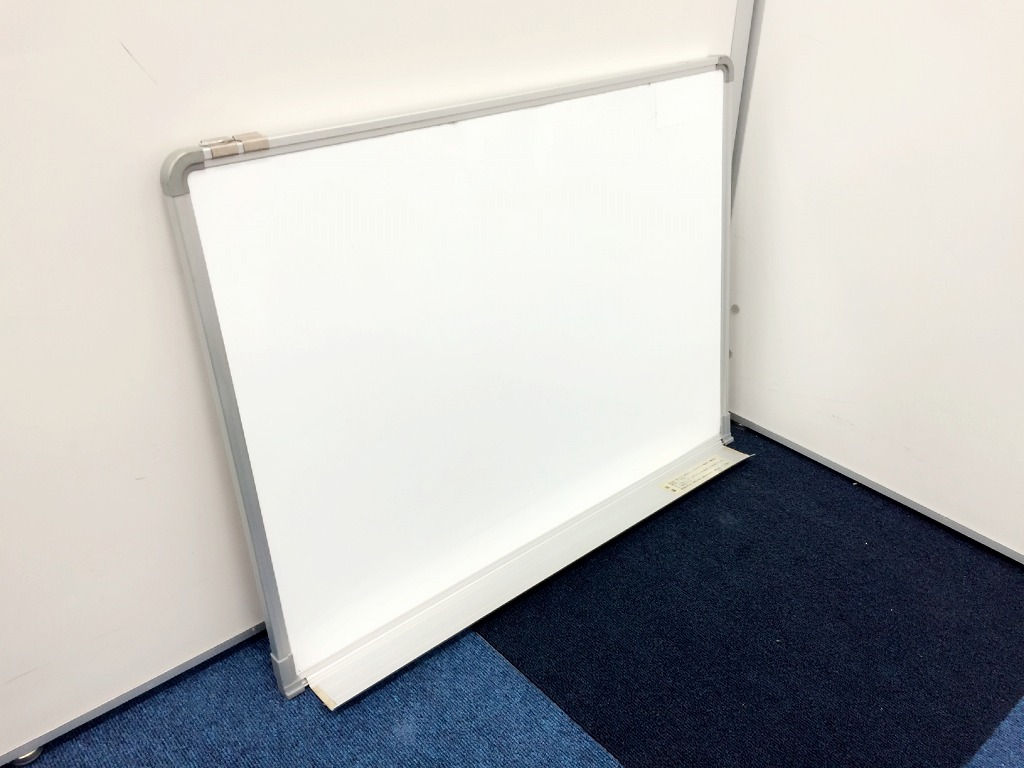 【1枚限定壁掛けホワイトボード】■その他メーカー　■フック付き　■極小サイズ
                        
                                    中古
            