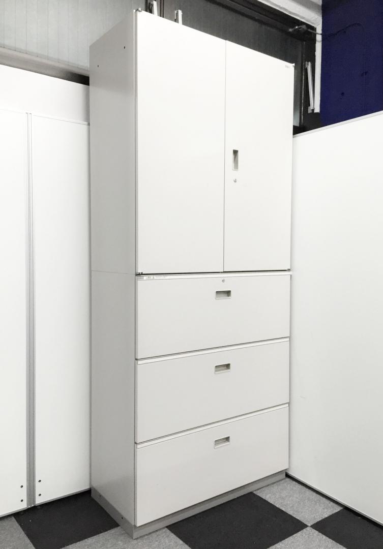 【状態良好 大量入荷】A4ファイルが大量収納可能！H2000mm以上ですが、上下に分割できるので搬入の時も安心！
                        シンライン
                                    中古
            