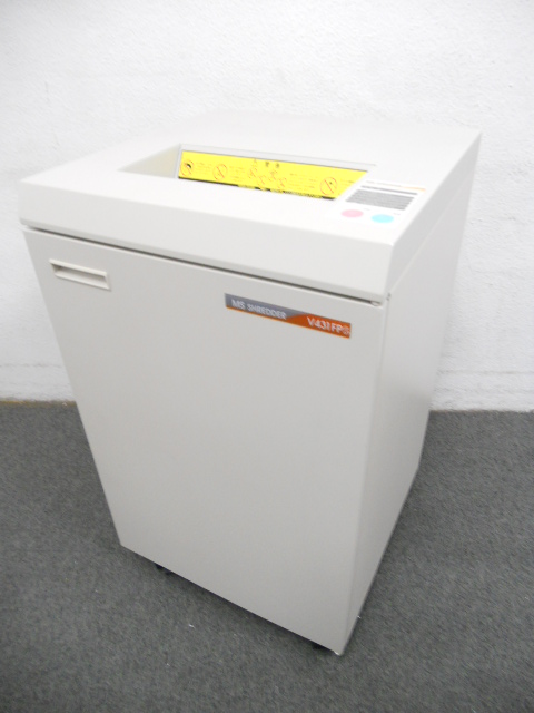 【個人情報保護の必需品！】■クロスカットで細かく細断！ ■明光商会製　ＭＳシュレッダー【 V431FPS 】■メンテナンス済み！【中古ＯＡ機器】　

                        MSシュレッダー
                                    中古
            