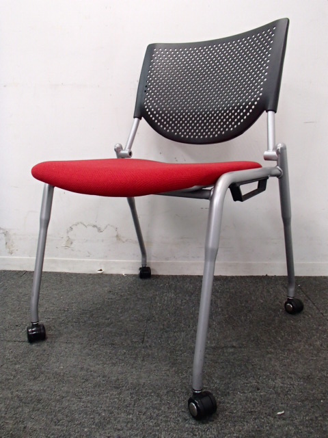 【入荷いたしました！】オカムラ製｜プロスタックチェア｜オシャレなスタッキングチェア！
                        プロスタック
                                    中古
            