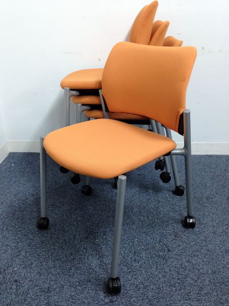 【4脚セット】まとめてご購入にて、お得にお買い物を！！
                        8147
                                    中古
            