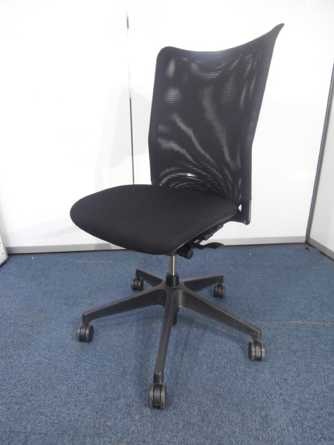 【10脚限定入荷！！ブラック背もたれメッシュ！！！】
                        プラオα
                                    中古
            