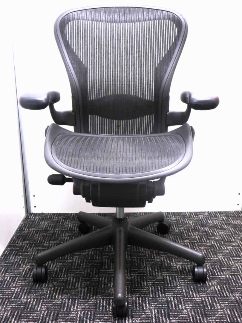 中古】アーロンチェア Herman Miller/ハーマンミラー 肘付