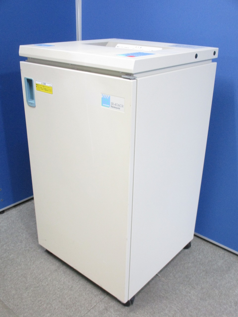 【限定1台】nakabayasi お求めやすい価格でご提供！！　業務用シュレッダー
                        SR-406CR
                                    中古
            