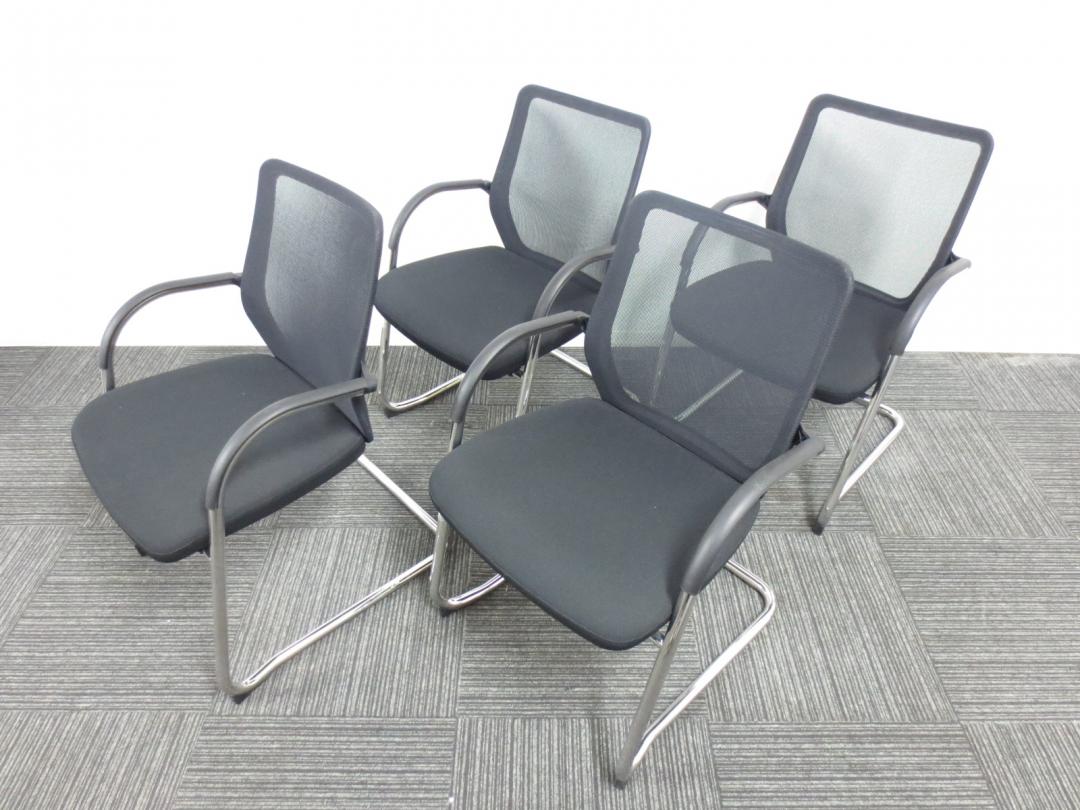 【4脚セット商品】【高級ミーティングチェア】☆天下のオカムラ製品☆　(サリエル)ミーティングチェア8148　8148DZ　珍しいメッシュミーティングチェア　売れ筋ブラック！背もたれメッシュ！！【専門業者によりクリーニング済み】【店長おすすめ！！】

                        サリエル
                                    中古
            