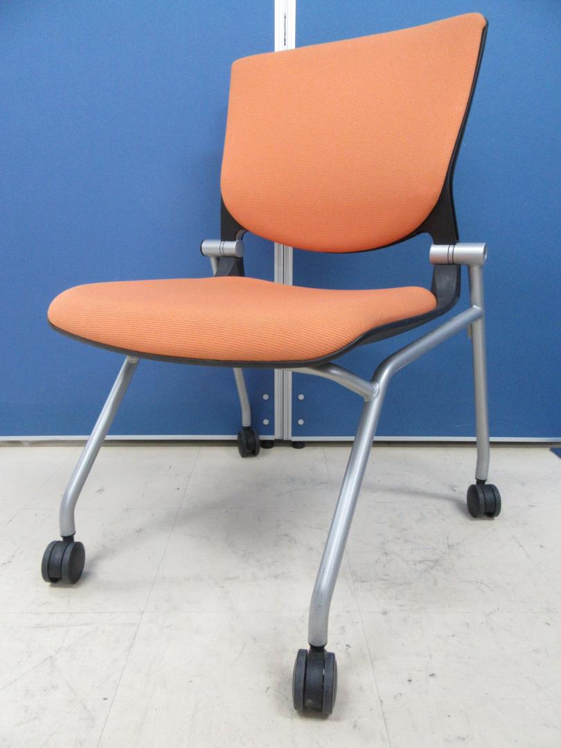 [13脚入荷!!]岡村製作所製 グラータチェア(Grata) オレンジ 背パッド付き■デザイン性・座り心地が良く大人気です!![大量在庫] 
                        グラータ
                                    中古
            