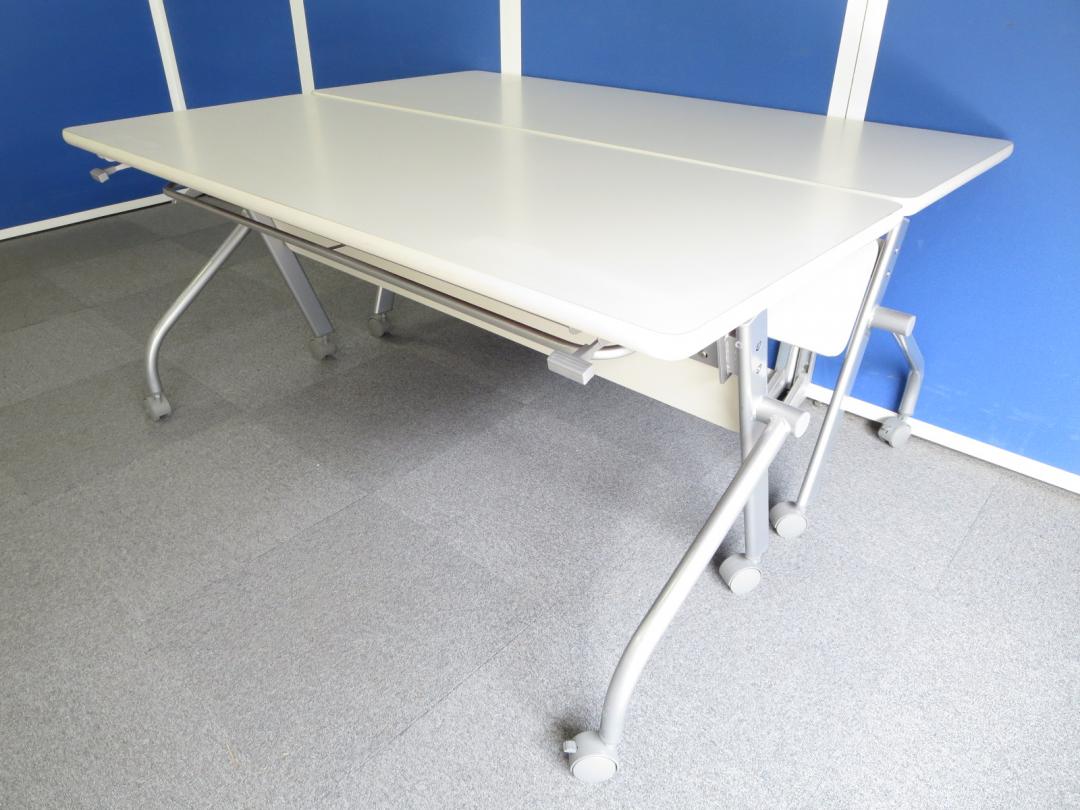 ■平行スタックテーブル2台セット■W1500×D600mmの2台セットです！■ネオホワイト・幕板パネル付

                        KSPシリーズ
                                    中古
            