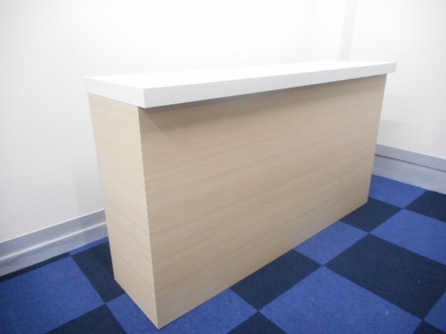 [状態良好]ローコストでハイカウンターはいかがですか？[電源付き]
                        
                                    中古
            