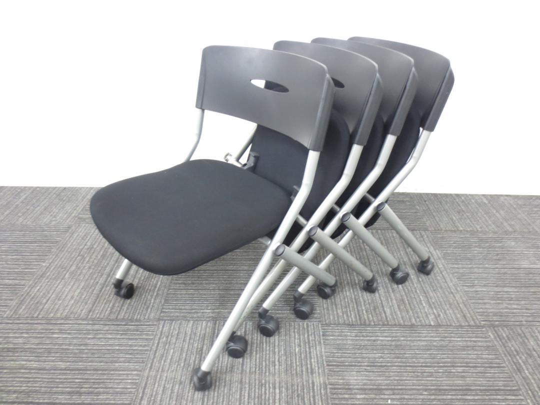 【ネスティングチェア4脚セット商品】【専門業者によりクリーニング済み】コンパクトに収納できる優れもの!

                        
                                    中古
            