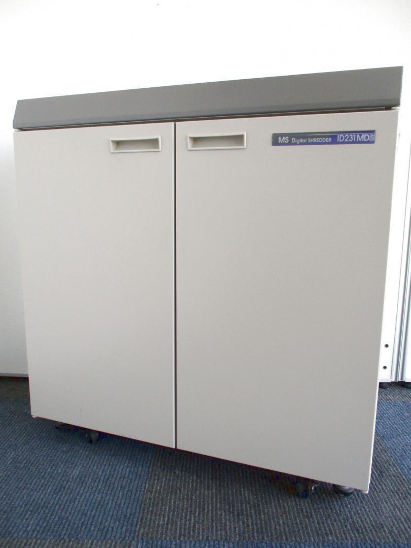 【MSシュレッダー入荷しました！】CD、カード等デジタルメディア対応【シュレッダーはオフィスには欠かせません！】
                        
                                    中古
            