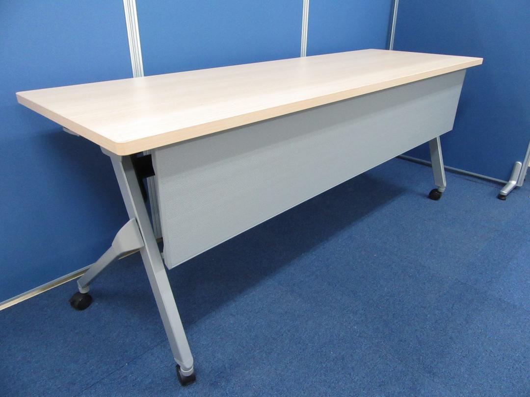 [9台⇒残り1台]岡村製作所製 サイドフォールドテーブル FRAPTER■綺麗な木目のネオウッドライト[幕板付/棚板無タイプ]
                        フラプター
                                    中古
            