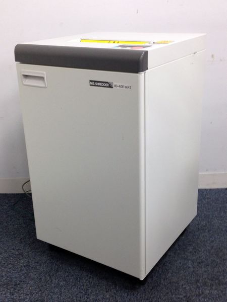 【クリーニング済み】55枚同時裁断可能な高性能シュレッダー！！
                        
                                    中古
            