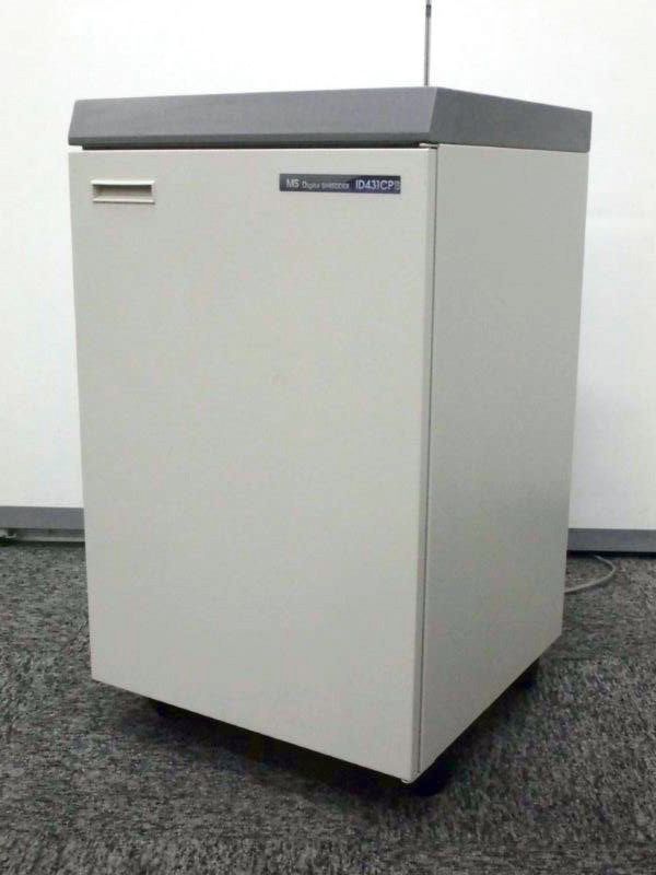 明光商会製のオフィスシュレッダー　企業様の個人情報管理に最適な1台です
                        
                                    中古
            