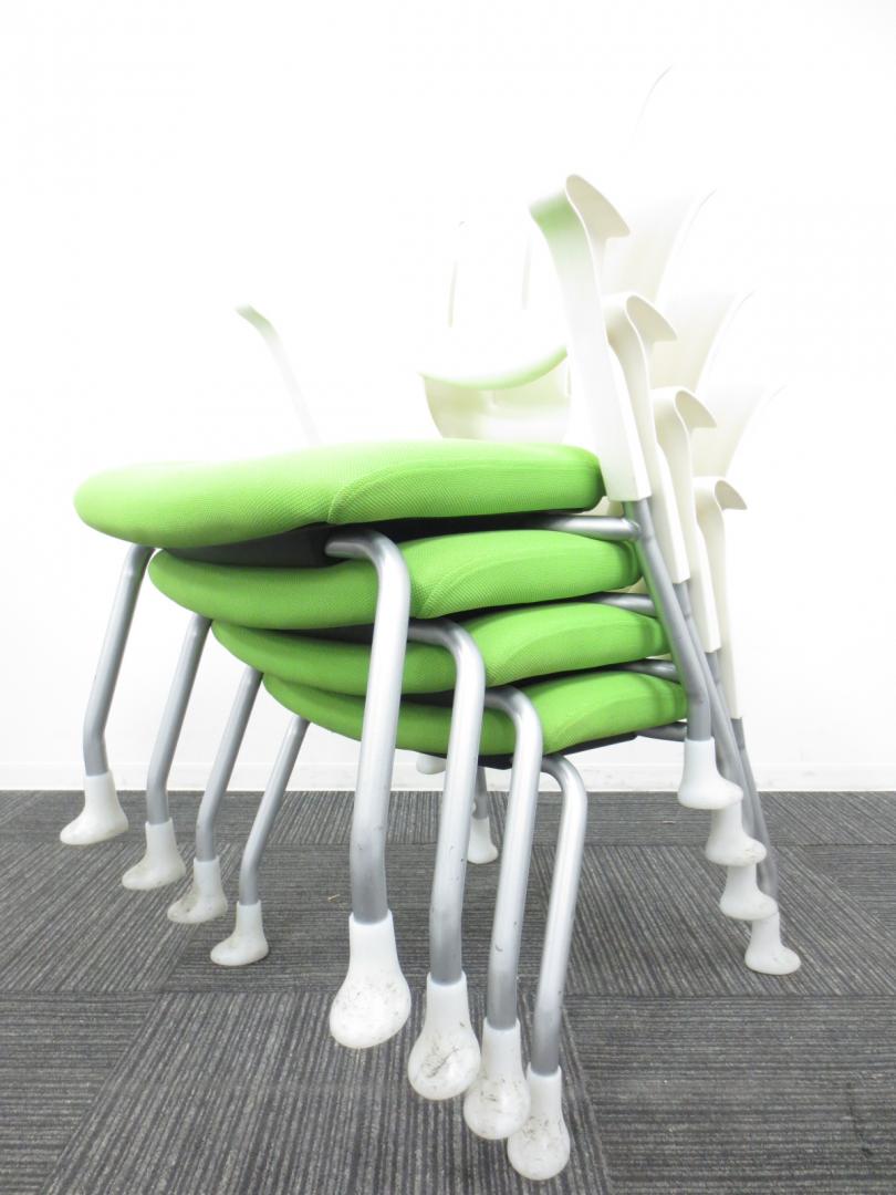 【会議用チェアの4脚セット！】上に重ねられるスタックチェア入荷！【人気のグリーン】【スタッキングタイプ】【専門業者によりクリーニング済み】

                        
                                    中古
            