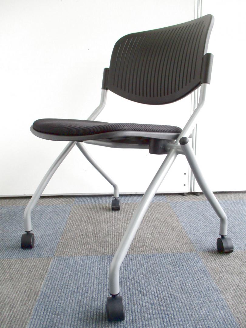 【展示品ネスティングチェア入荷しました！】ご希望の数が揃います【店頭で試座出来ます！】
                        
                                    新品
            