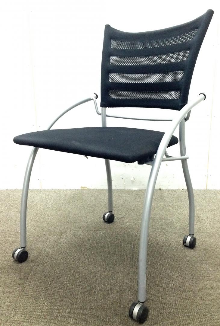 【ロット商品】イトーキ｜ネスティングチェア｜メッシュタイプ｜プリエ2【収納ラクラク】
                        プリエ2
                                    中古
            