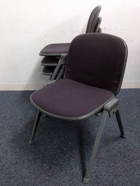 【1セット限定】お手頃価格ながら品質は間違いなし！！4脚セット商品！！
                        
                                    中古
            