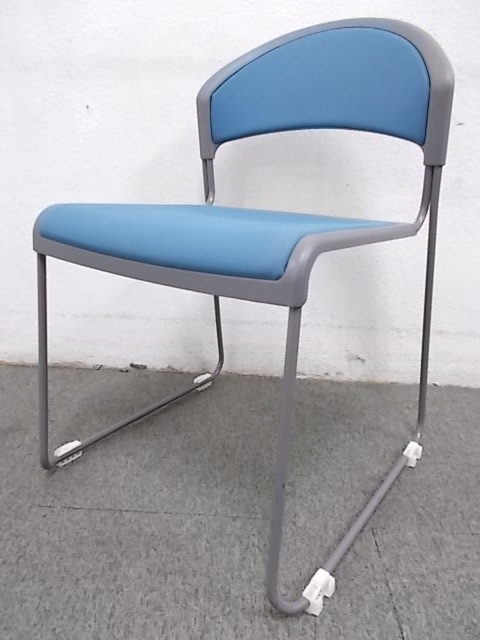 【スタッキングチェア】【2脚あります】【内田製】【簡易タイプ】中古イス・中古チェア
                        
                                    中古
            