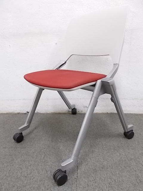 ■横にも縦にも■スタッキングでもネスティングでも■ミーティングチェア■省スペースで便利■中古チェア（中古イス）
                        
                                    中古
            