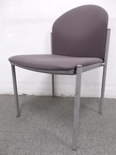 【8脚揃います】【スタッキングチェア】【イトーキ】【落ち着いたカラー】【中古チェア】【中古スタッキング】【中古イス】
                        
                                    中古
            