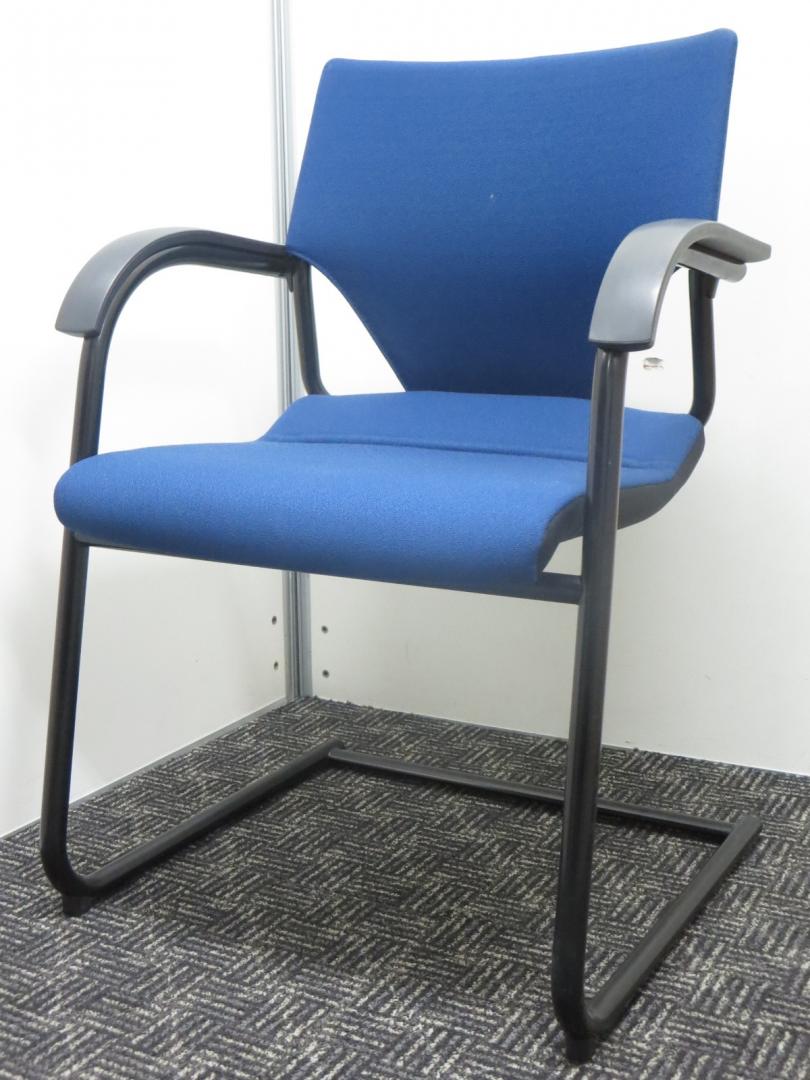 【セットで揃う！】■海外メーカーWilkhann製■用途を選ばない汎用性■洒落たデザイン！
                        モダス
                                    中古
            