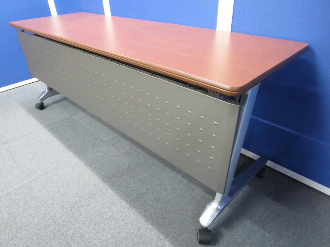 ■ウチダ　サイドスタックテーブル【幕板付】ブラウン ■W1800×D600mmサイズ ■【高級感のあるハイグレードモデル！】UCHIDA　SA型　折りたたみ式
                        サイドスタックテーブルSA型
                                    中古
            