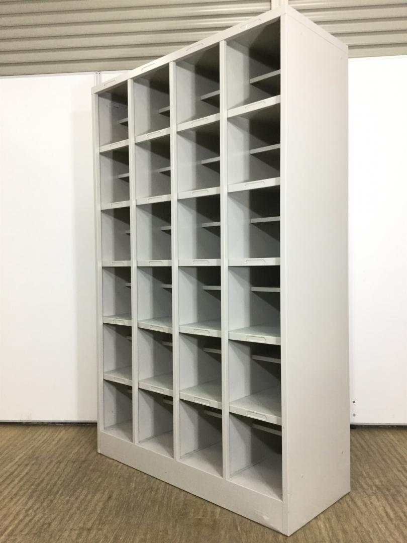 【国産メーカー】オカムラ製　24人収納可能　シューズボックス入荷致しました！
                        
                                    中古
            