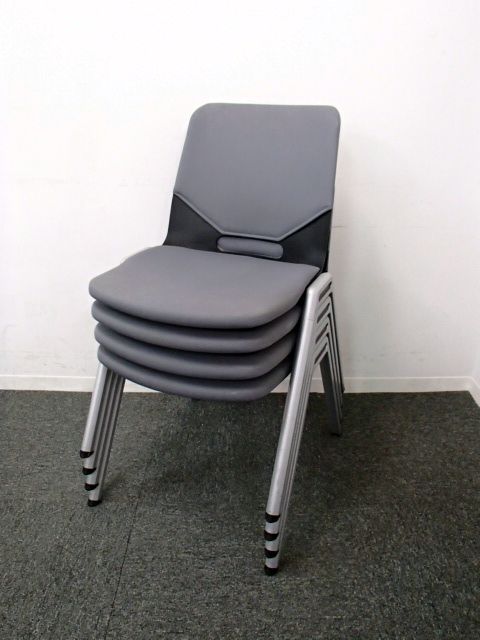 【4脚セット】スタッキングチェア　コクヨ製　パレード【在庫多数有】	
                        
                                    中古
            
